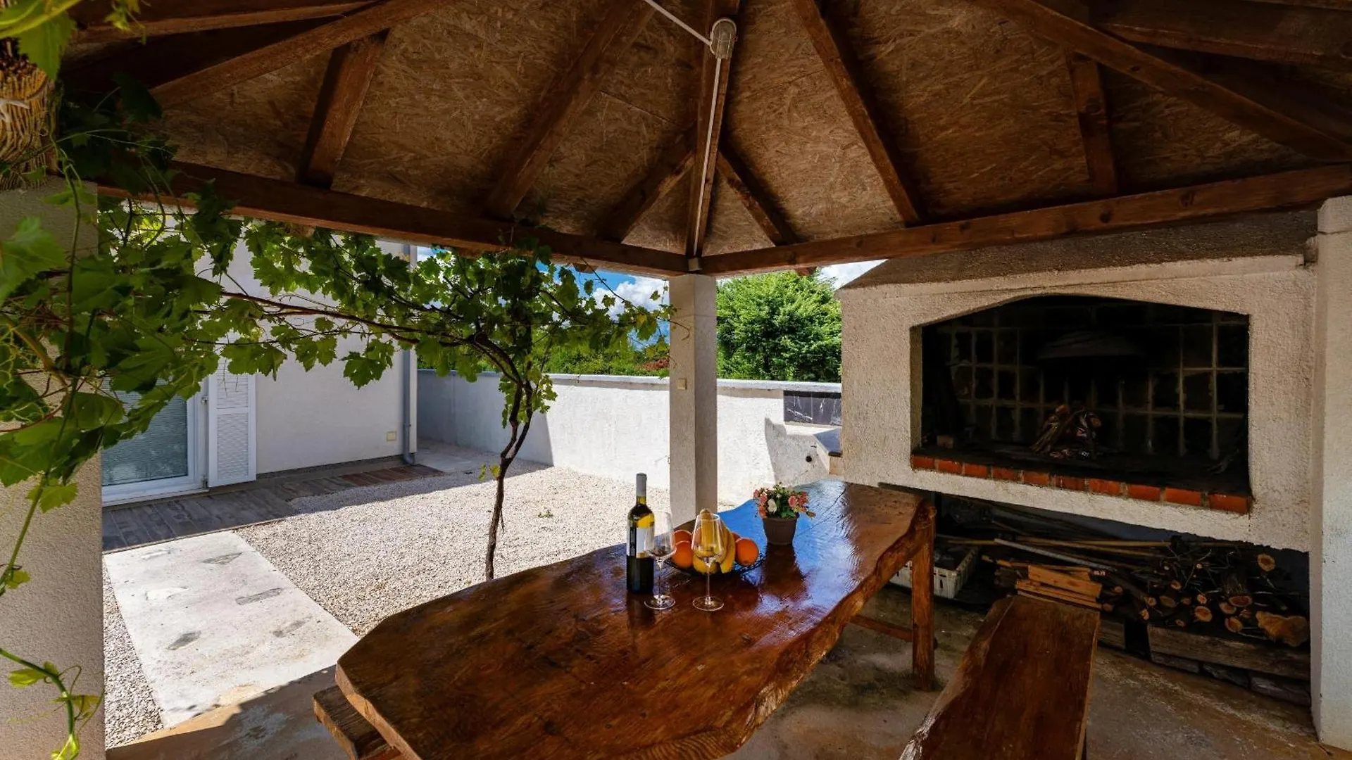 Villa La Pieda Ražanac 度假居
